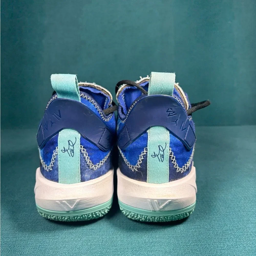 Size 8.5 - Men’s Nike Jordan Why Not Zer0.4 blue shoes